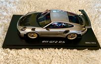 spark-porsche-model-car-collection-118-143