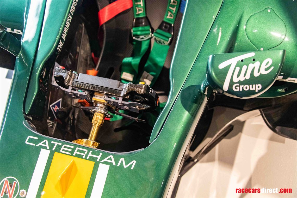 formula-1-caterham-ct01-2012---ex-petrov
