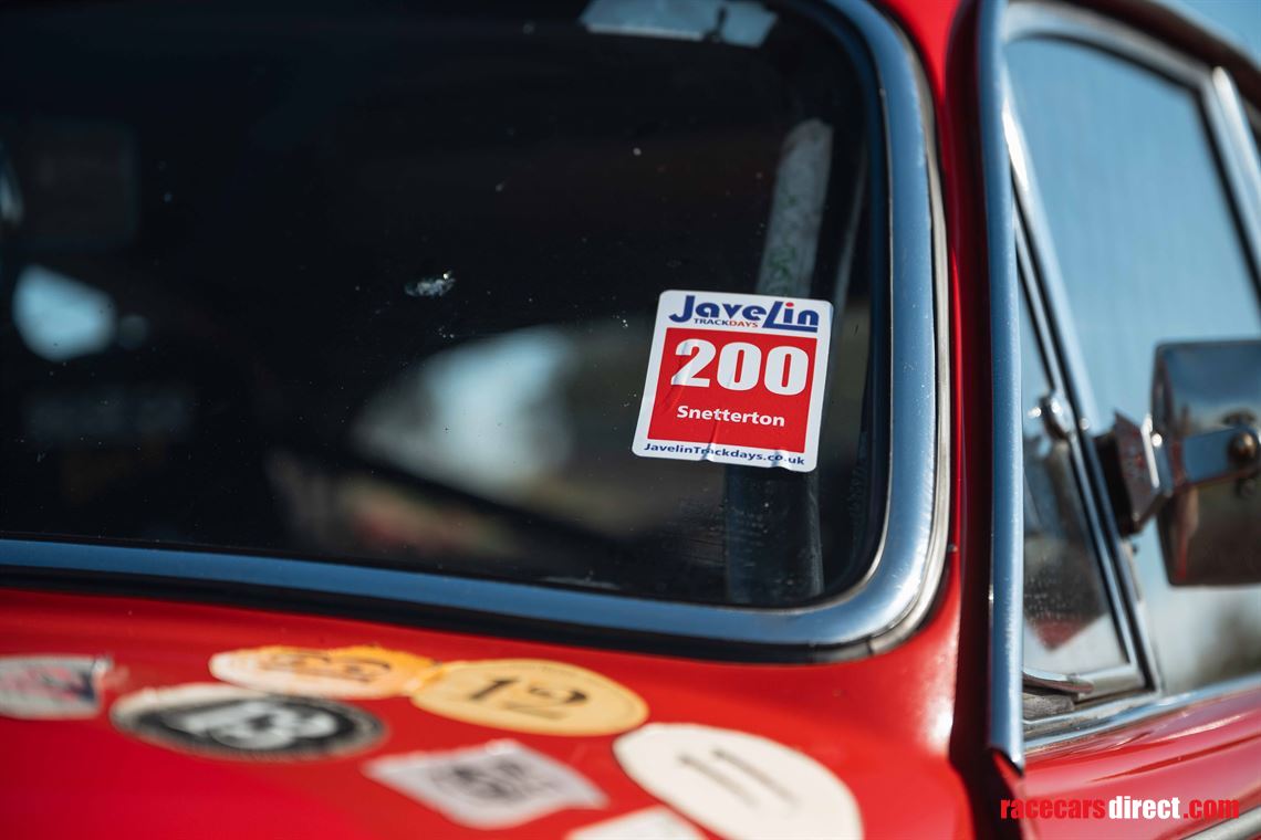 jaguar-mk-2-race-car---fia-htp