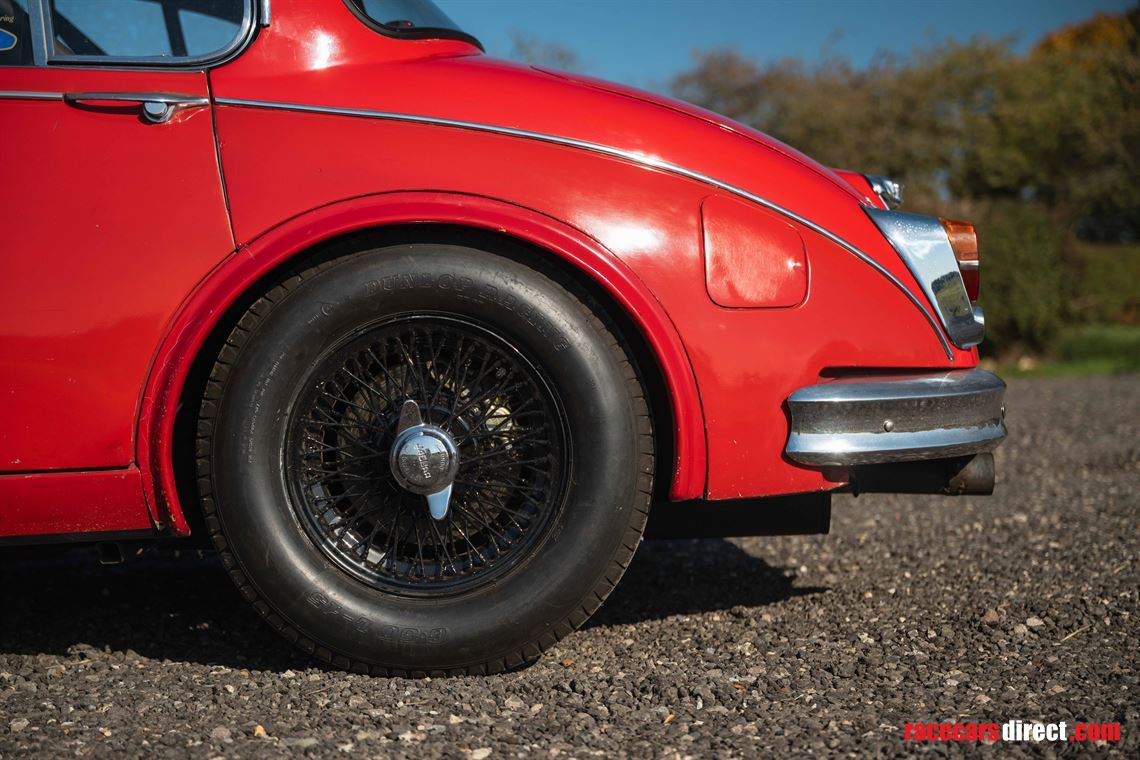 jaguar-mk-2-race-car---fia-htp