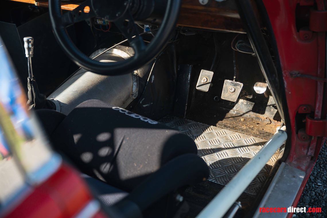 jaguar-mk-2-race-car---fia-htp