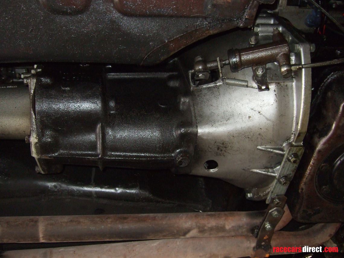 jaguar-mk-2-race-car---fia-htp