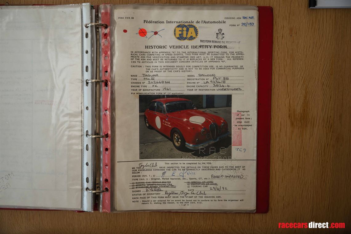 jaguar-mk-2-race-car---fia-htp