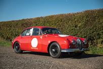 jaguar-mk-2-race-car---fia-htp