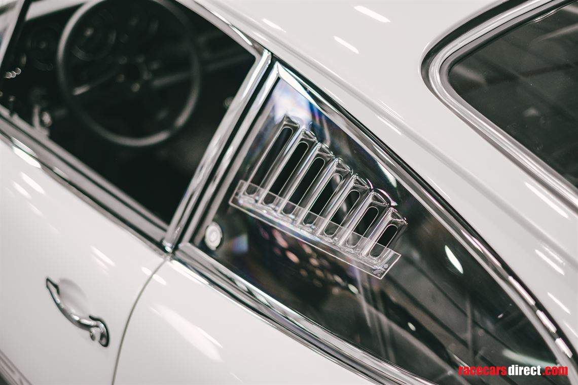 1967-porsche-911r-tribute