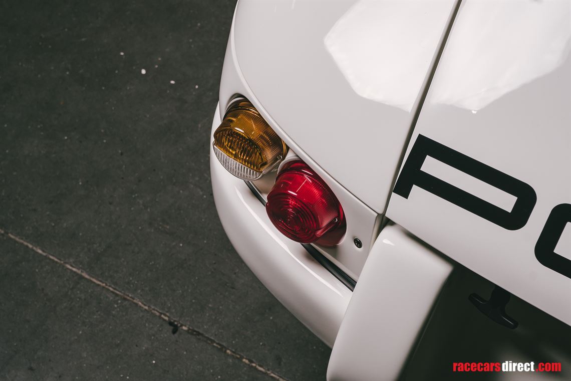 1967-porsche-911r-tribute