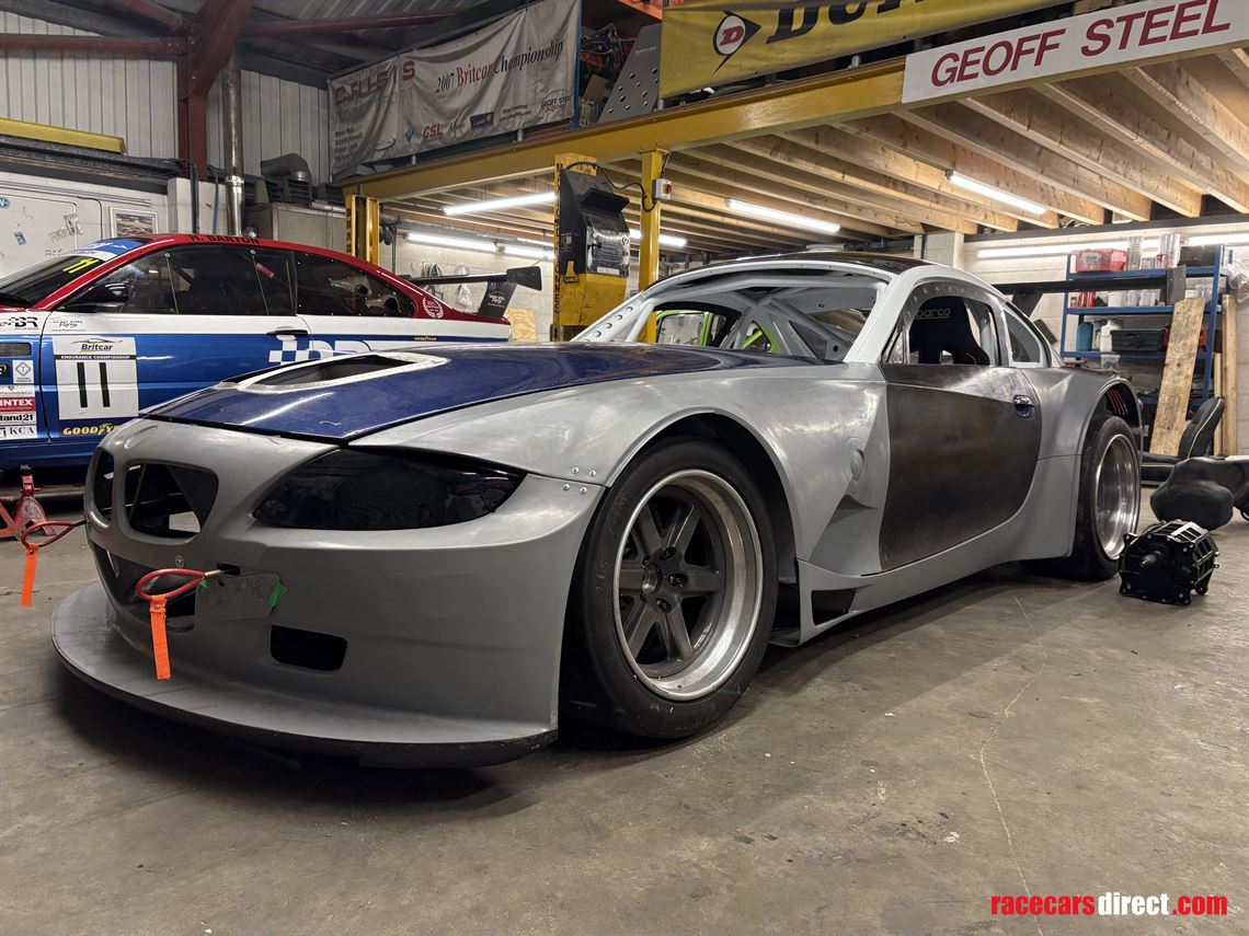 bmw-z4-gtr-v10-engine-sequential-gearbox-flos