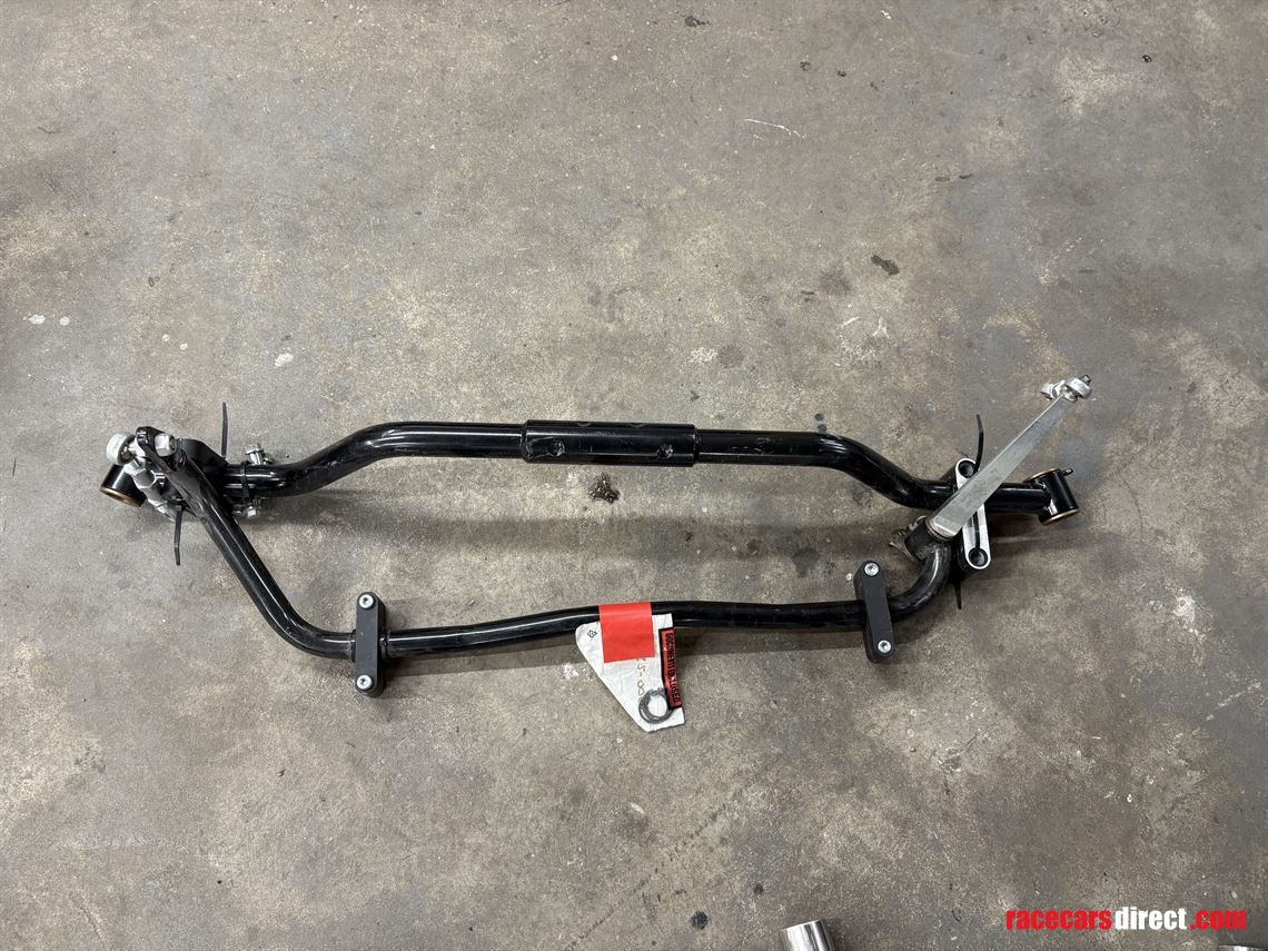 bmw-z4-gtr-v10-engine-sequential-gearbox-flos