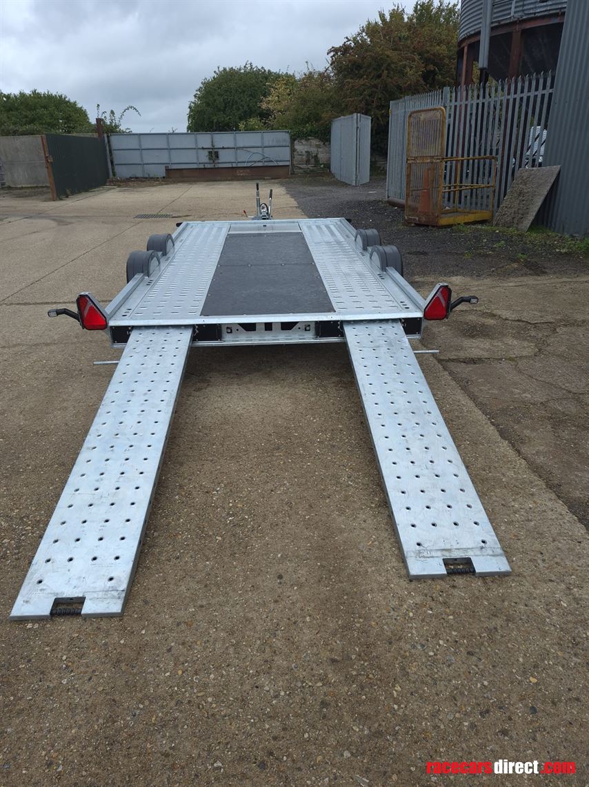 new-brian-james-a-transporter-trailer-130-400