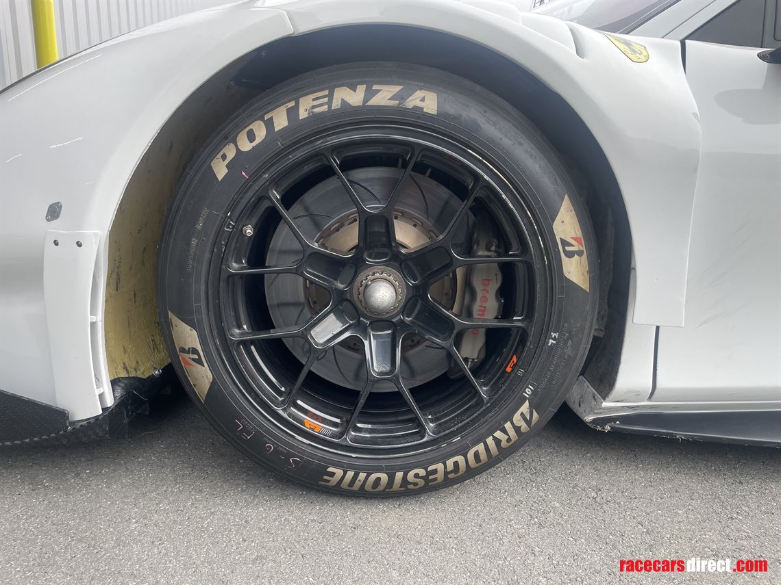 2017-ferrari-488-gt3