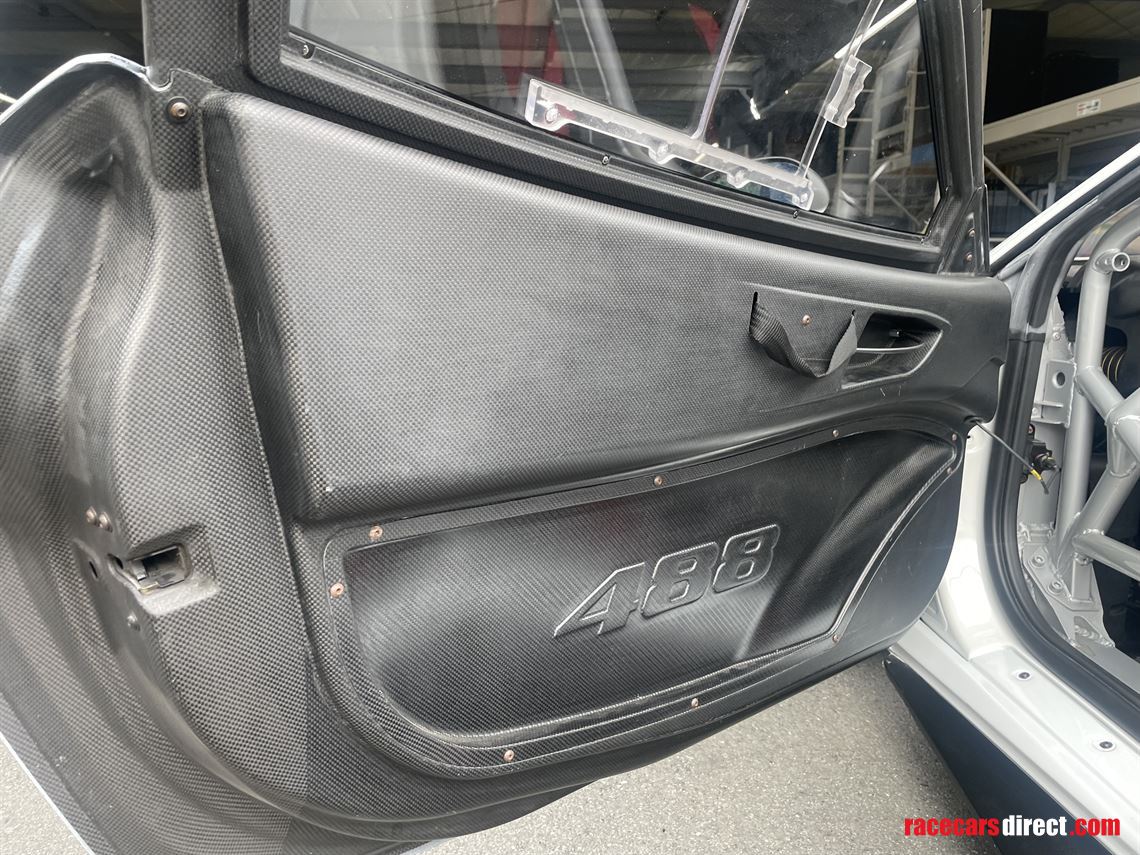 2017-ferrari-488-gt3