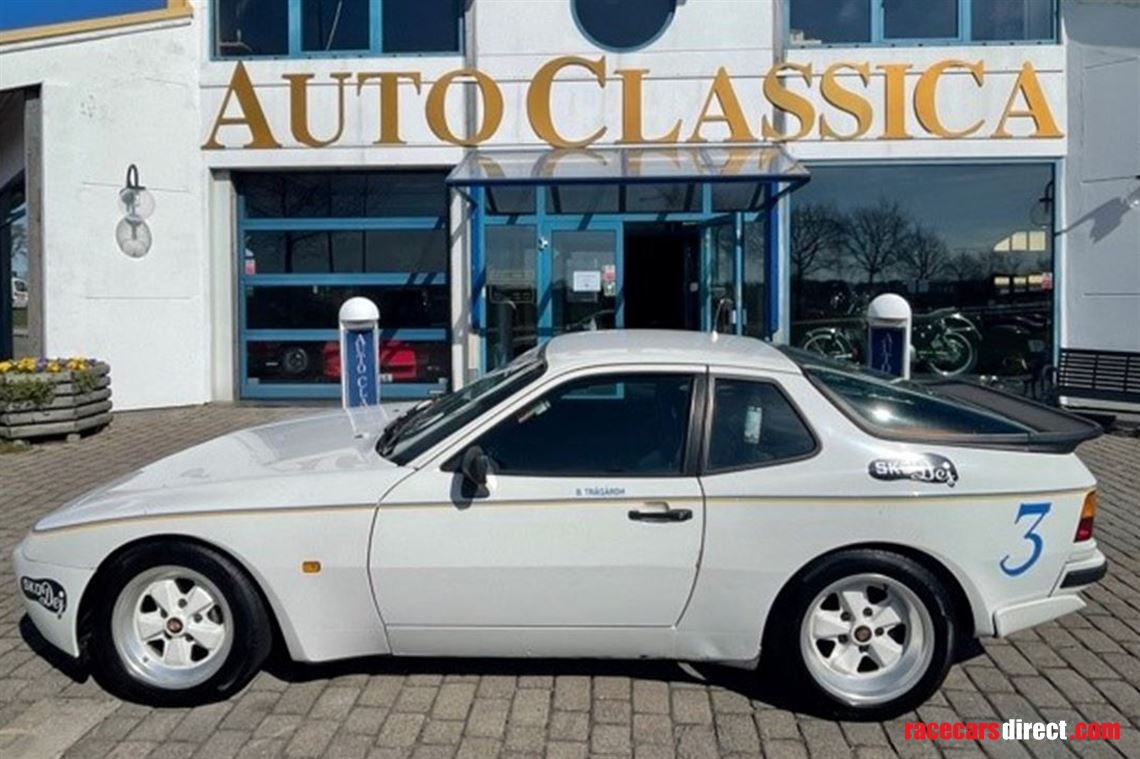 porsche-944-turbo-cup
