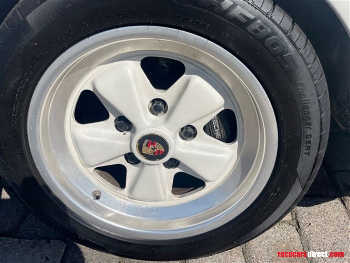 porsche-944-turbo-cup