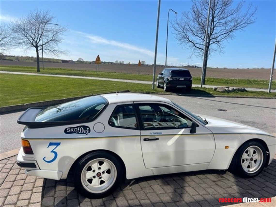 porsche-944-turbo-cup