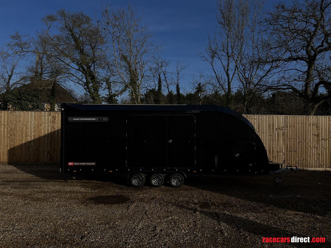 brian-james-race-transporter-7-high-roof