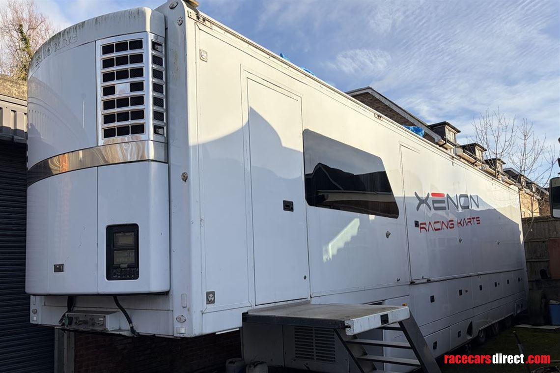 race-trailer-with-awning-and-renault-tractor