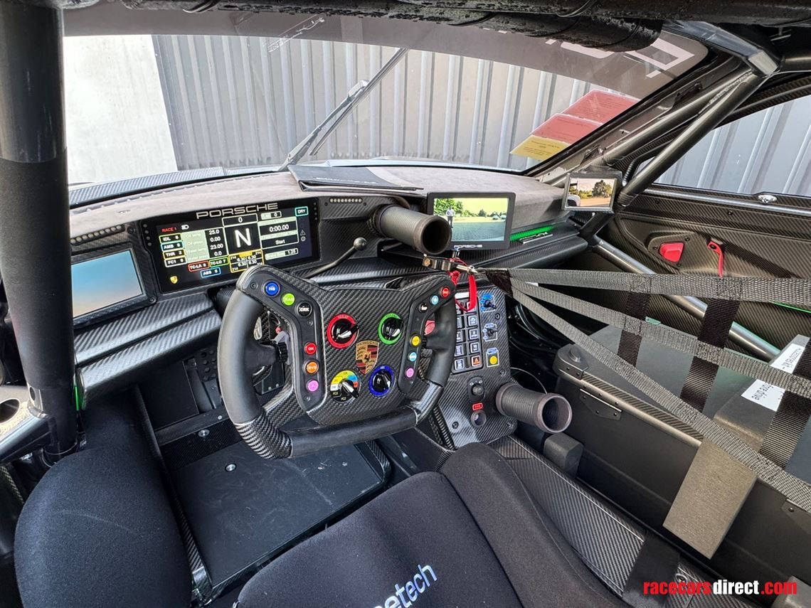 porsche-911-gt3-r-rennsport