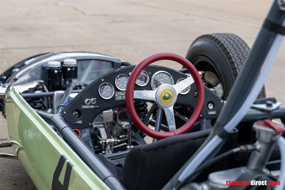 lotus-24---coventry-climax-v8