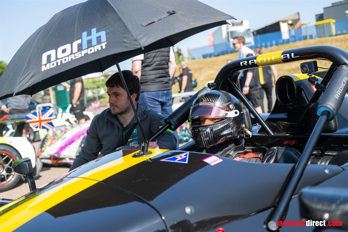 arrive-drive-with-north-motorsport