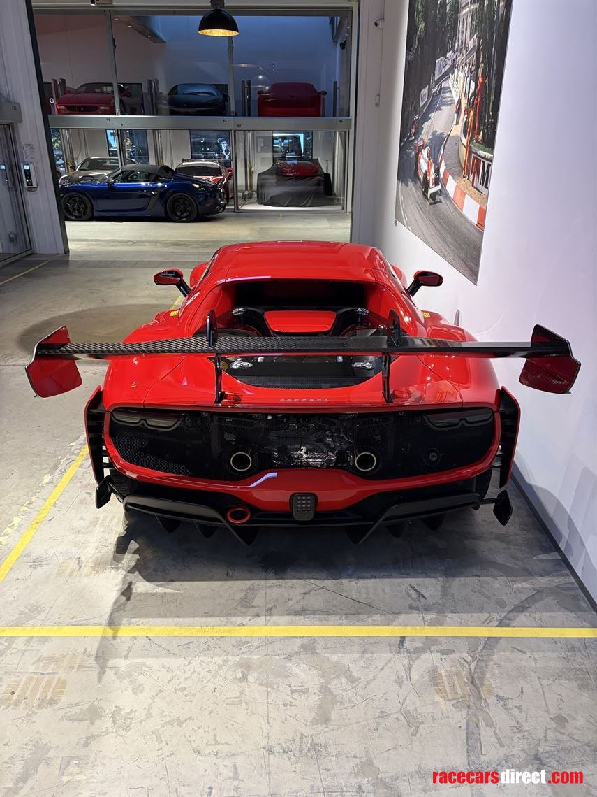 ferrari-296-challenge-brand-new-0-km-2025