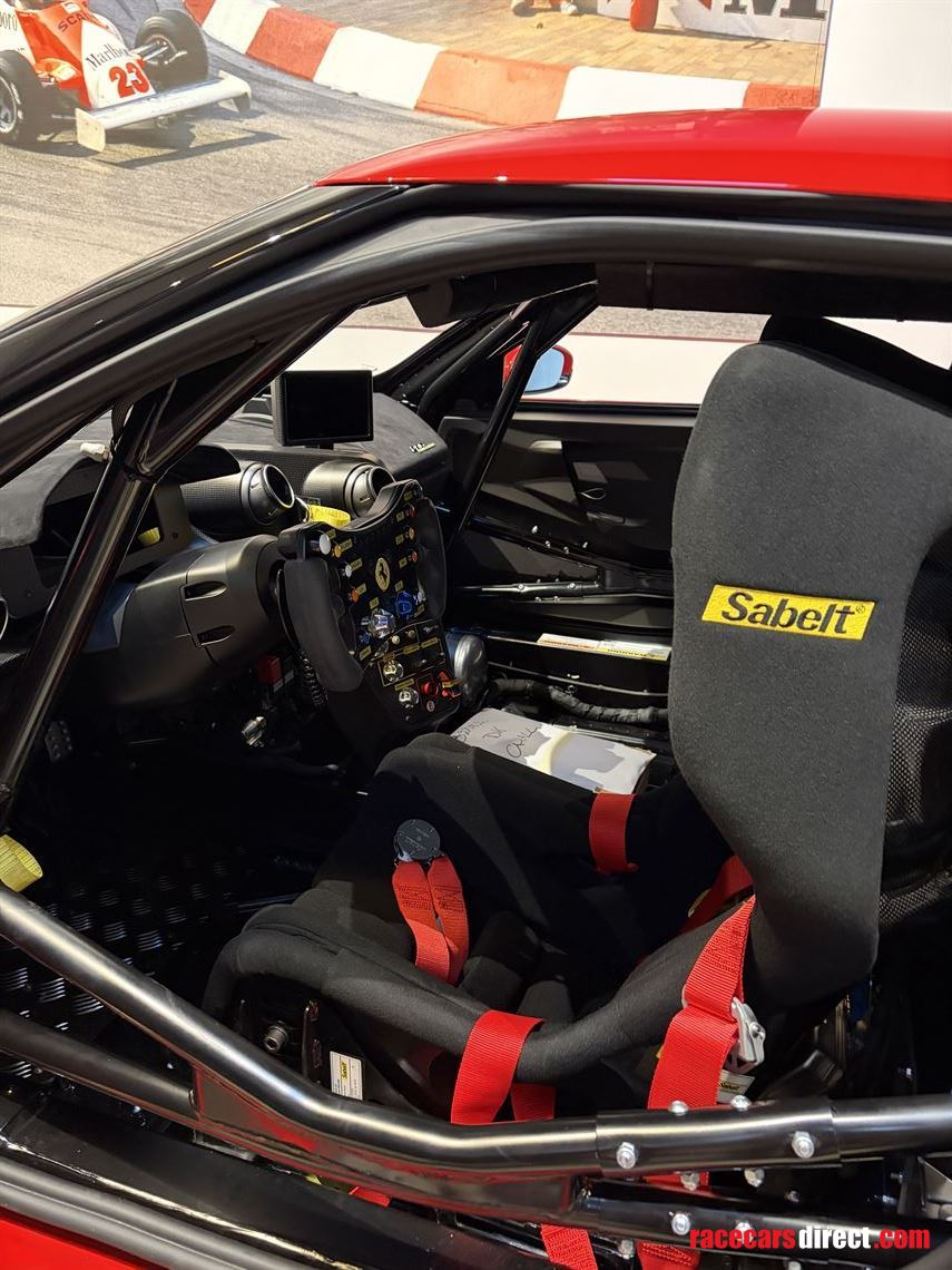 ferrari-296-challenge-brand-new-0-km-2025