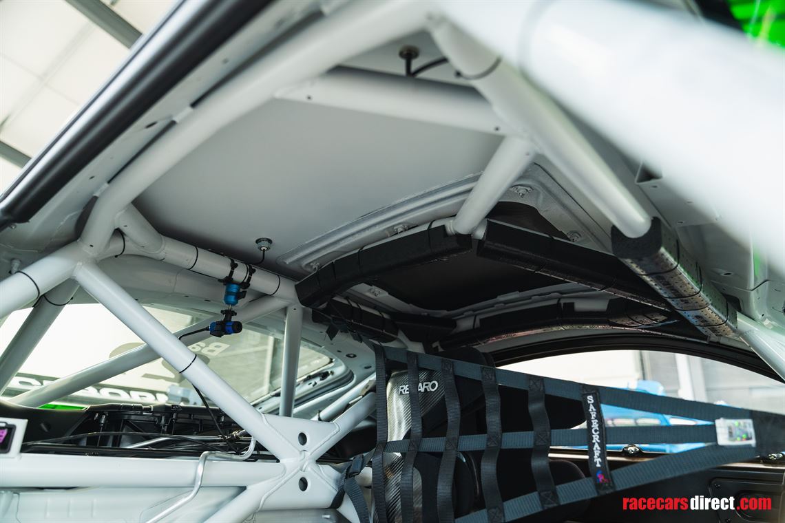 2025-porsche-gt4rs-clubsport