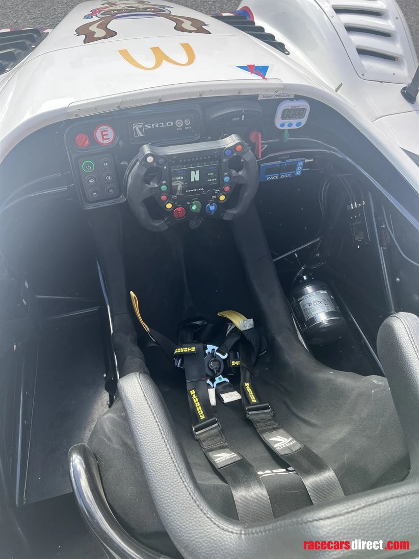2022-radical-sr10