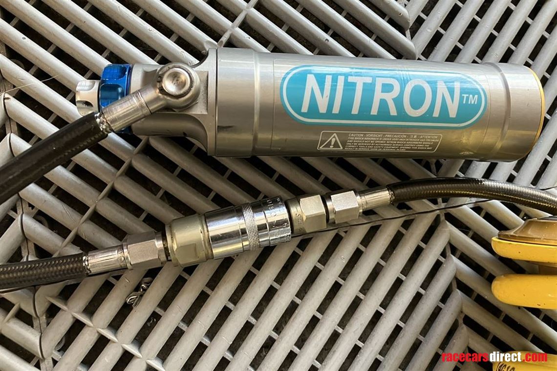 nitron-suspension-r3-coilovers-bmw-e9x-e90-e9