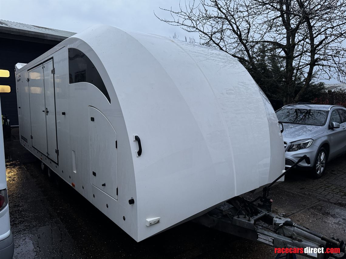 brian-james-race-transporter-6