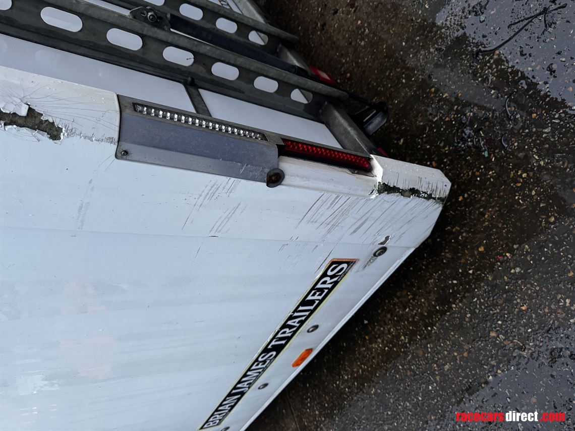 brian-james-race-transporter-6