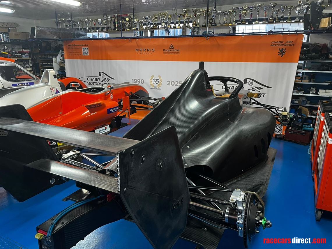 available-seat-f4cez-championship