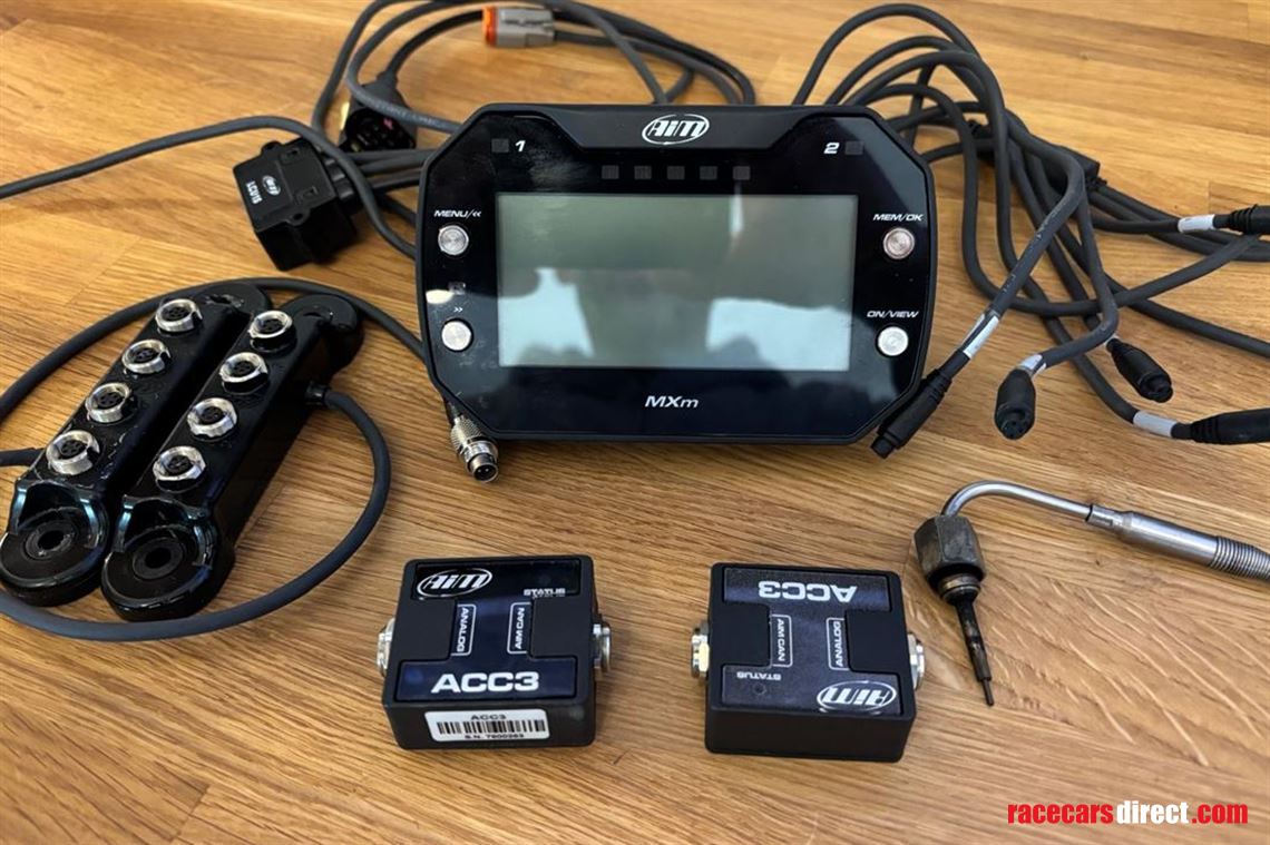 aim-mxm-dash-data-logger