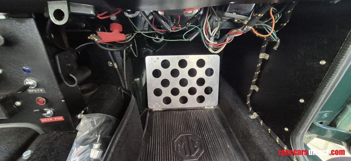 mgb-race-car-fia-papers