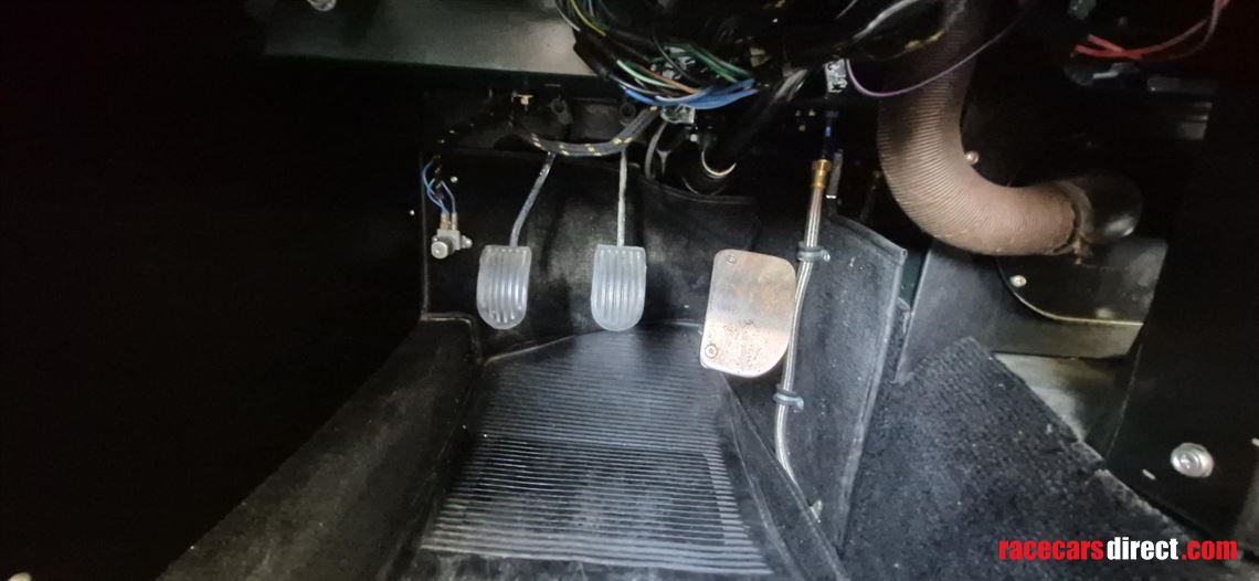 mgb-race-car-fia-papers