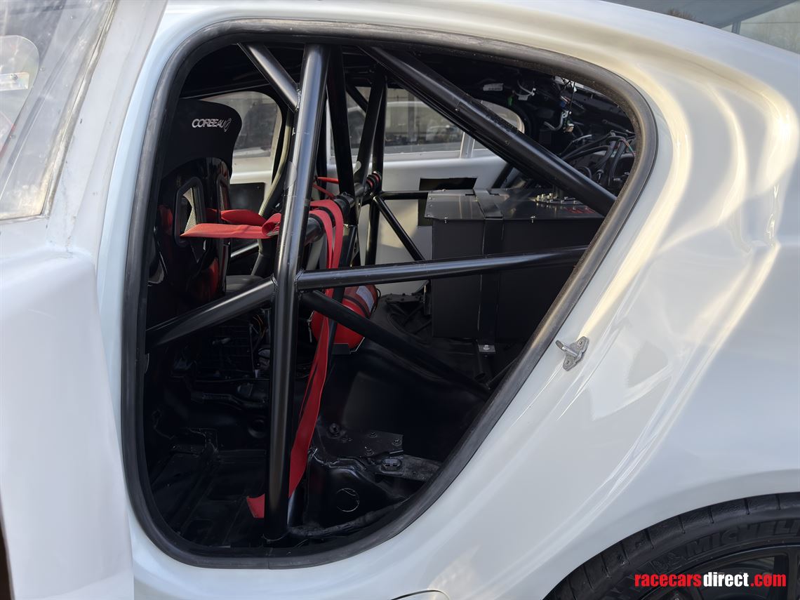 2019-series-elite-prepared-jaguar-project-8-r