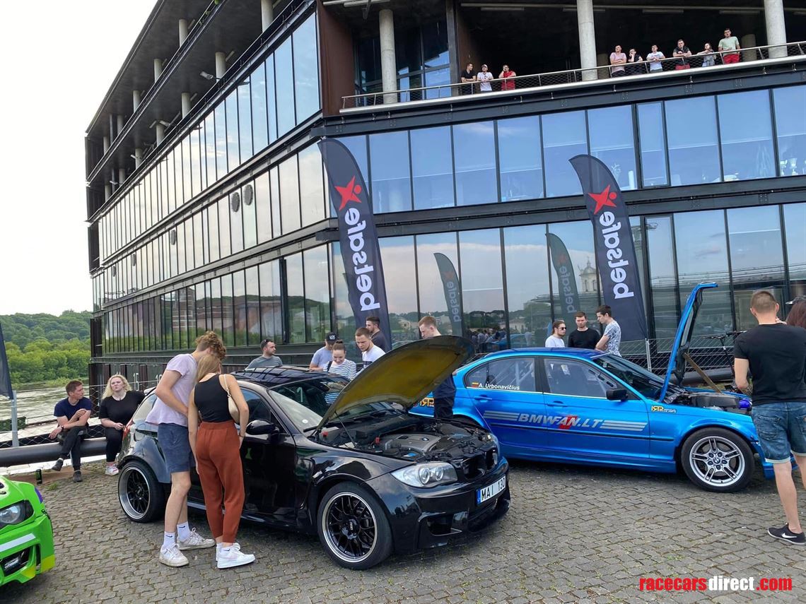 bmw-130i-281hp-pro-am-drift-car