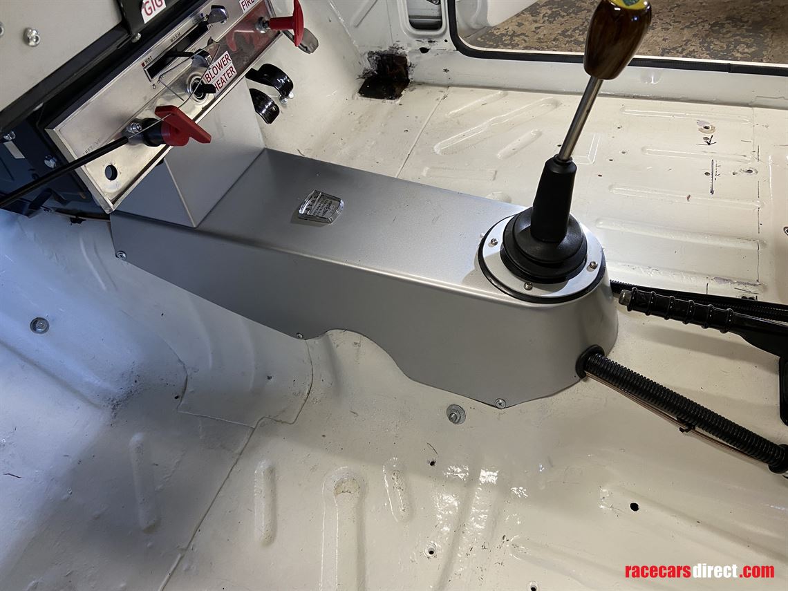 fia-lotus-cortina-race-car