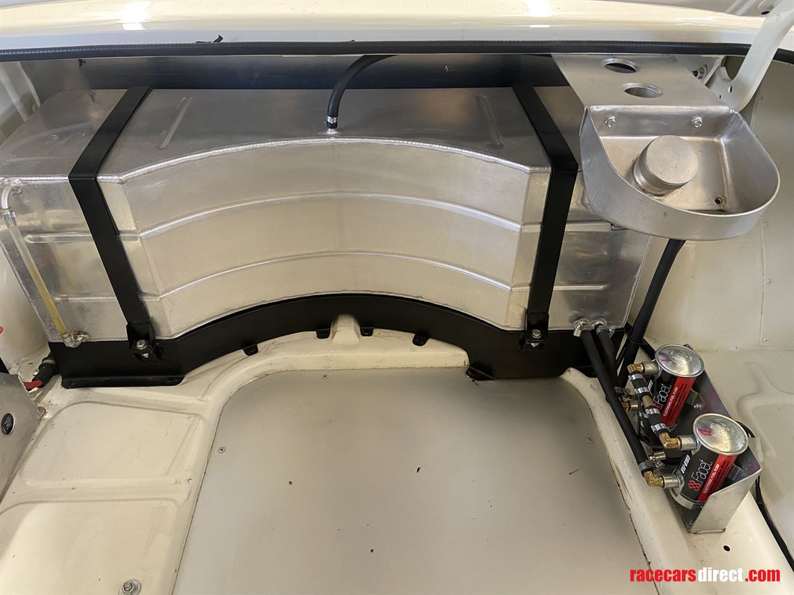 fia-lotus-cortina-race-car