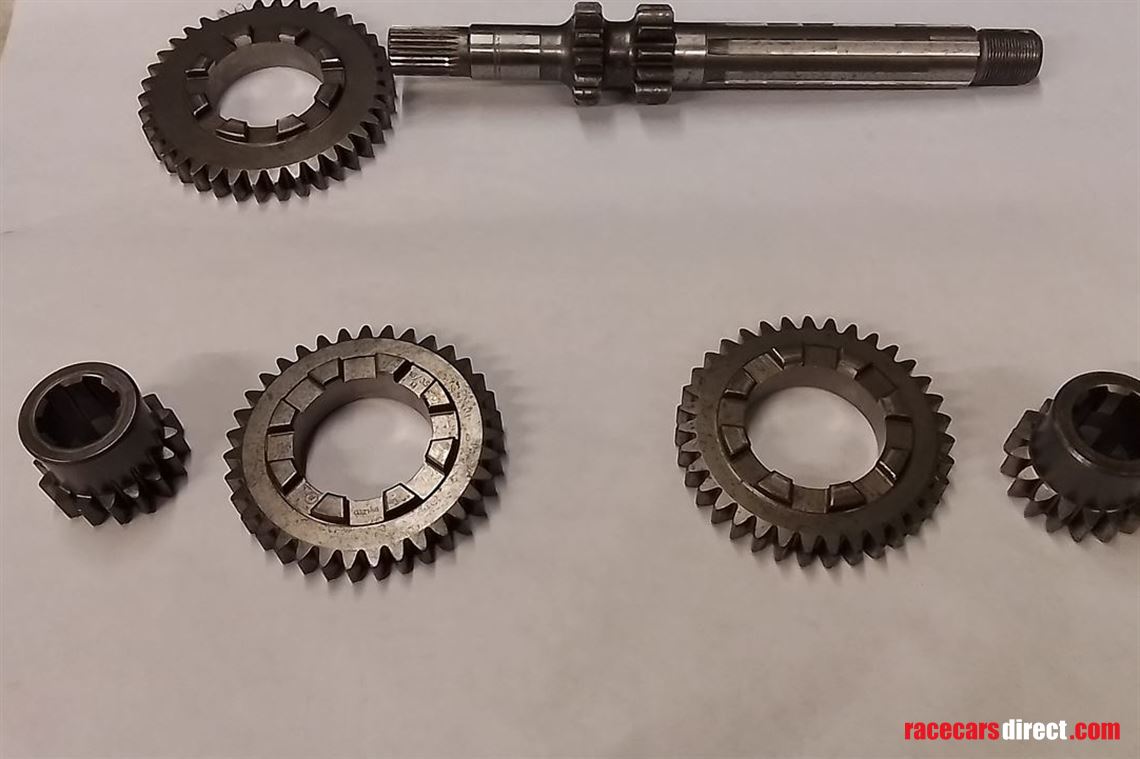 hewland-mk9-1-5-speed-gears
