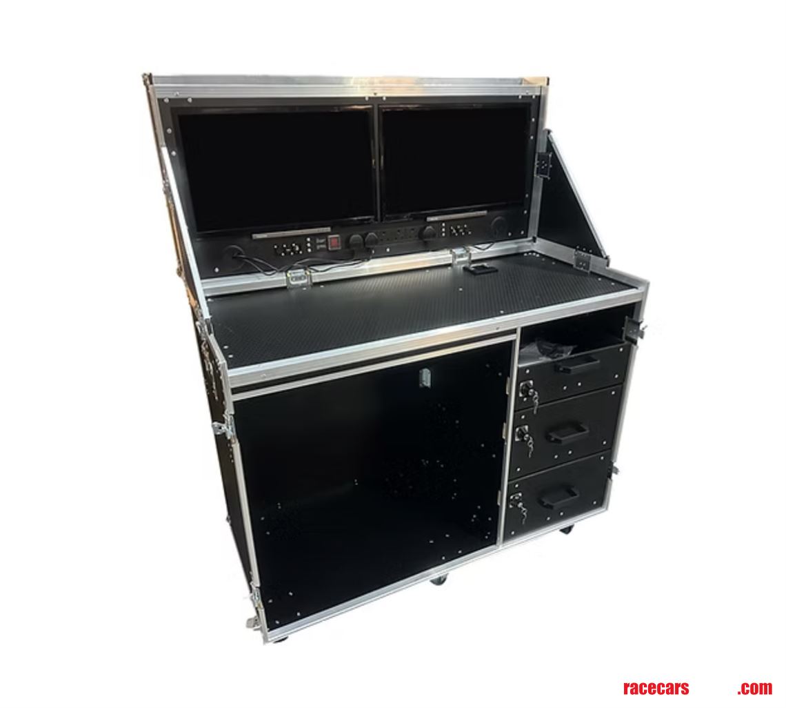 2-x-24-smart-tv-data-flight-case