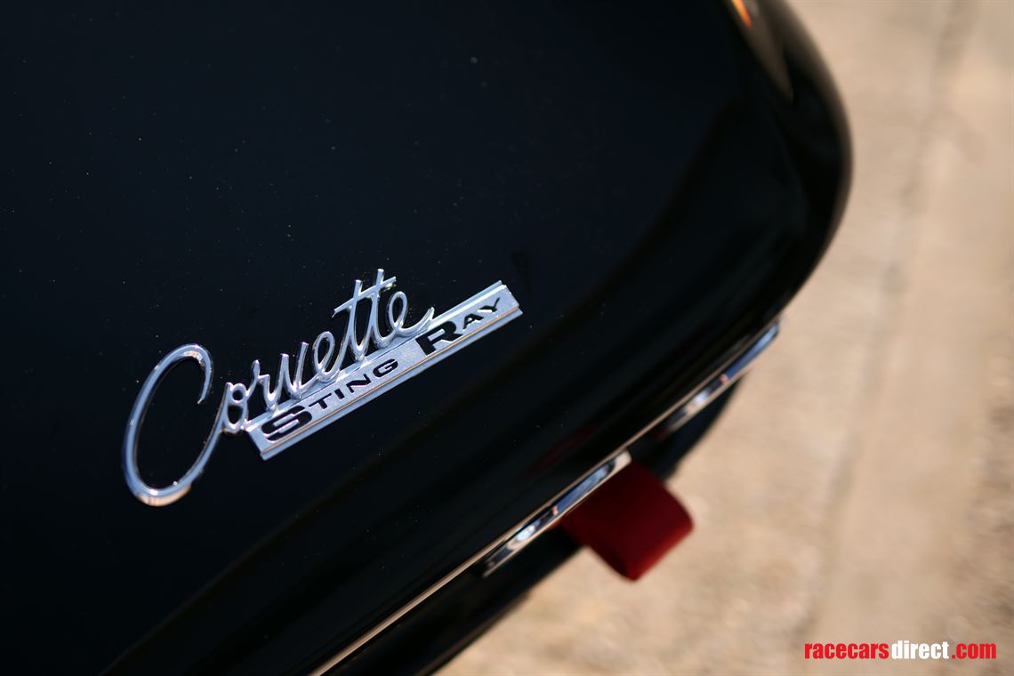 1965-fia-chevrolet-corvette