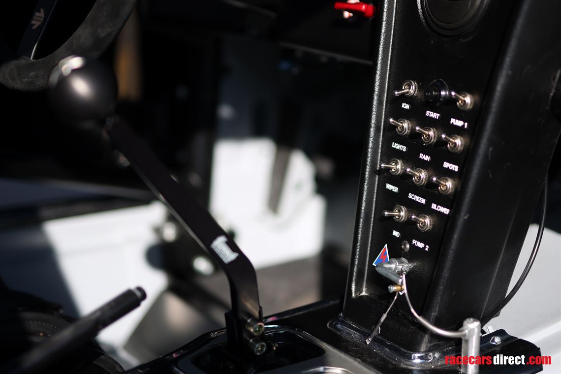 1965-fia-chevrolet-corvette