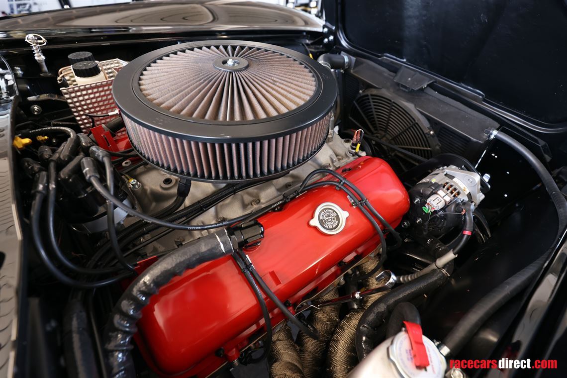 1965-fia-chevrolet-corvette