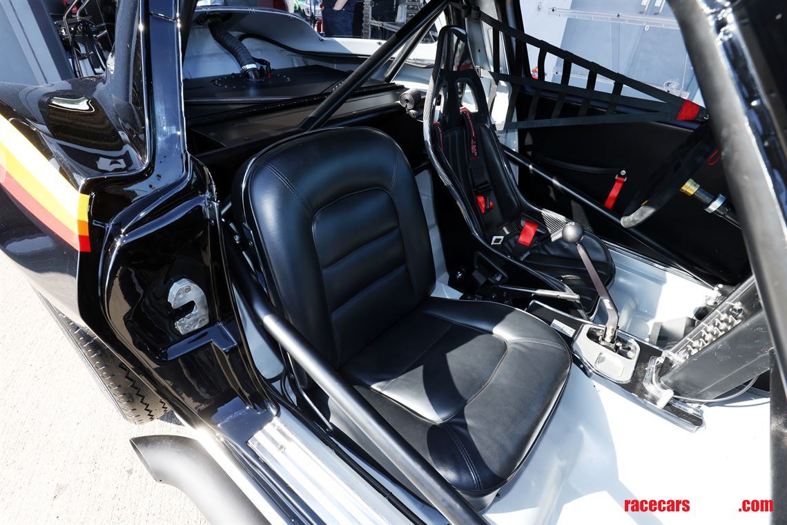 1965-fia-chevrolet-corvette