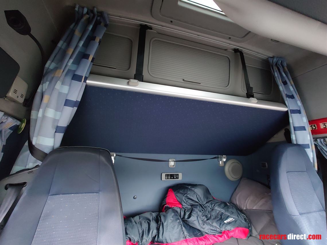 volvo-fh13-500-globetrotter-tractor-unit-2009