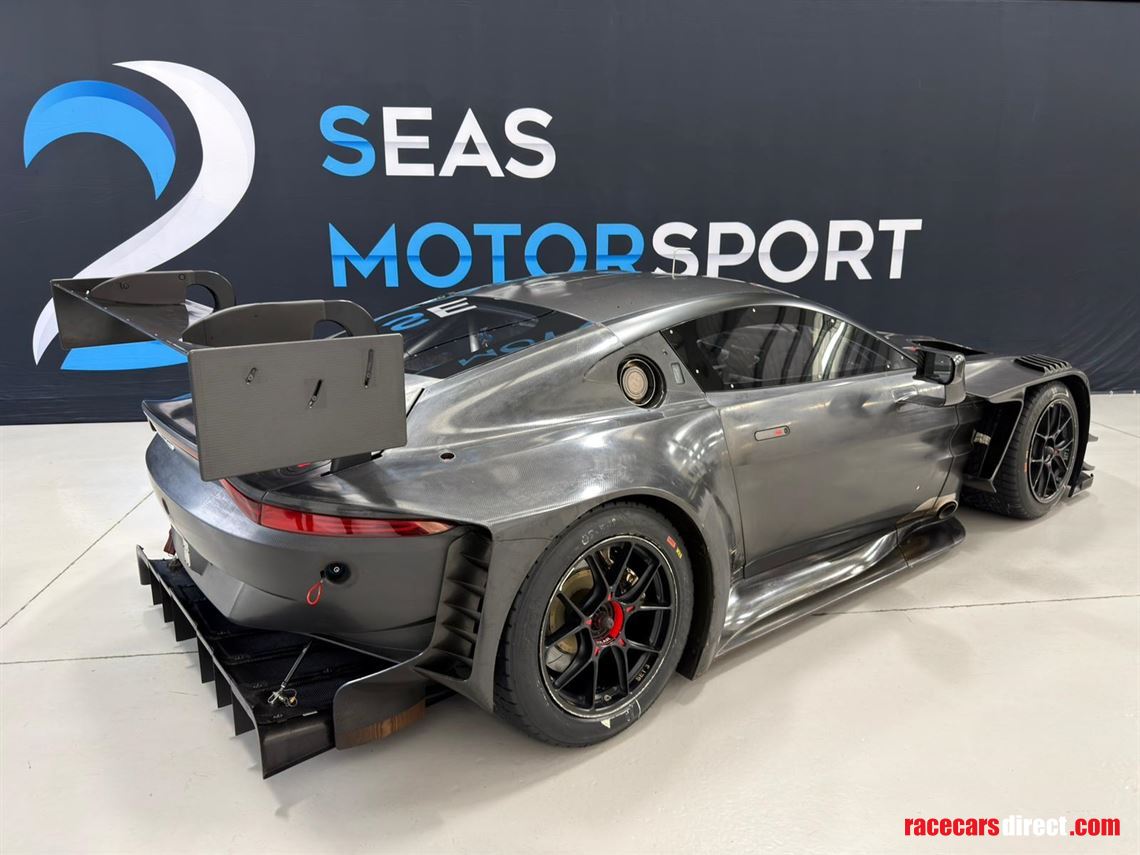 aston-martin-vantage-gt3-evo