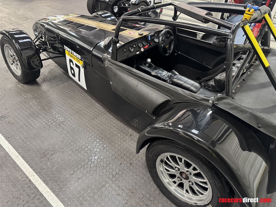 caterham-310r-race-car
