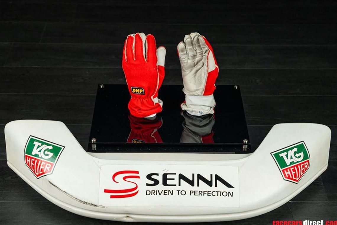 ayrton-senna-race-of-champions-gloves