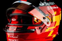 carlos-sainz-2024-helmet