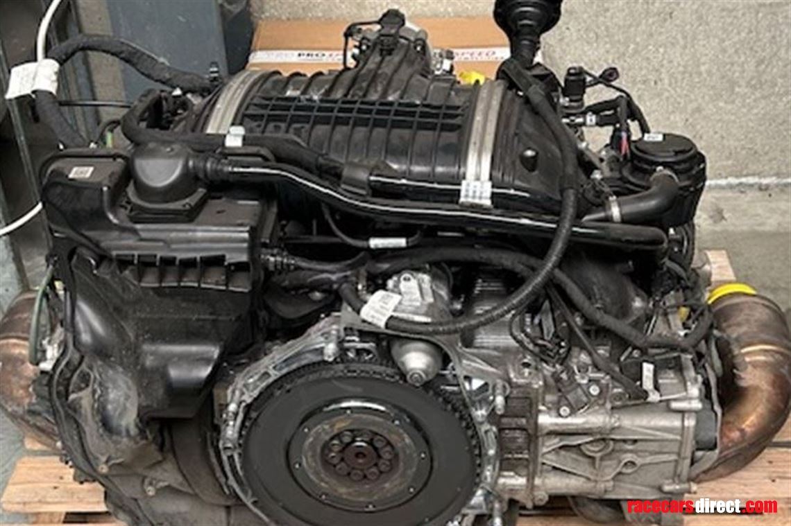 for-sale-porsche-992-cup-engine